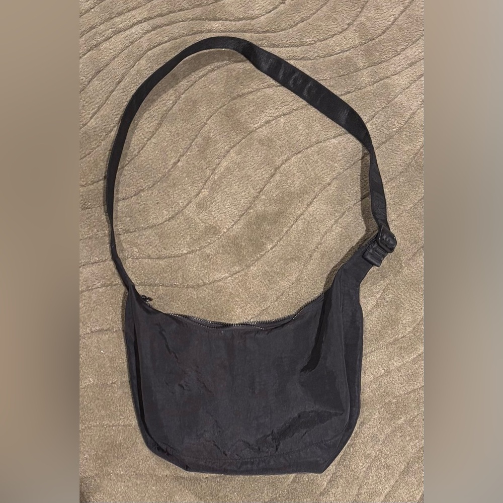 Baggu Medium Nylon Crescent Bag